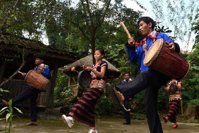 三台山乡德昂族传统文化