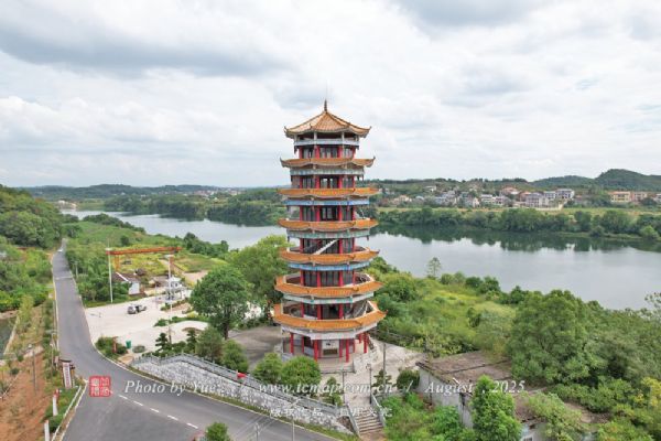 孔明塔
